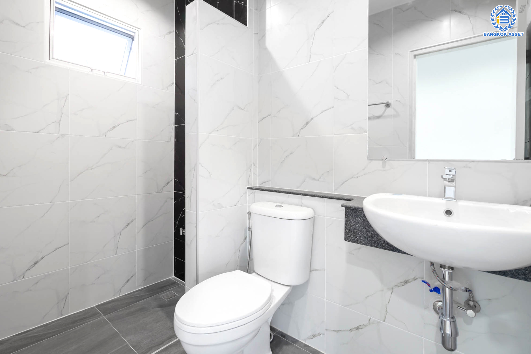 บ้านมือสองตกแต่งใหม่ ม.เดอะคลัสเตอร์วิลล์2 ราชพฤกษ์-พระราม5 เนื้อที่ 48.2 ตร.ว. ฟังก์ชัน 3 ห้องนอน 3 ห้องน้ำ 2 ที่จอดรถ บรรยากาศเงียบสงบ น่าอยู่ บนทำเลเดินทางสะดวก ใกล้ The Walk ,The Crystal SB และจุดขึ้นทางด่วน "ศรีรัช"